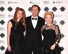 30th SIGNATURE BALL in Support of the SUSAN ALBERTI MEDICAL RESEARCH FOUNDATION CROWN Palladium Ballroom, Southbank Melbourne, Saturday 22nd August 2015 PLEASE CREDIT 2015 JIM LEE PHOTO